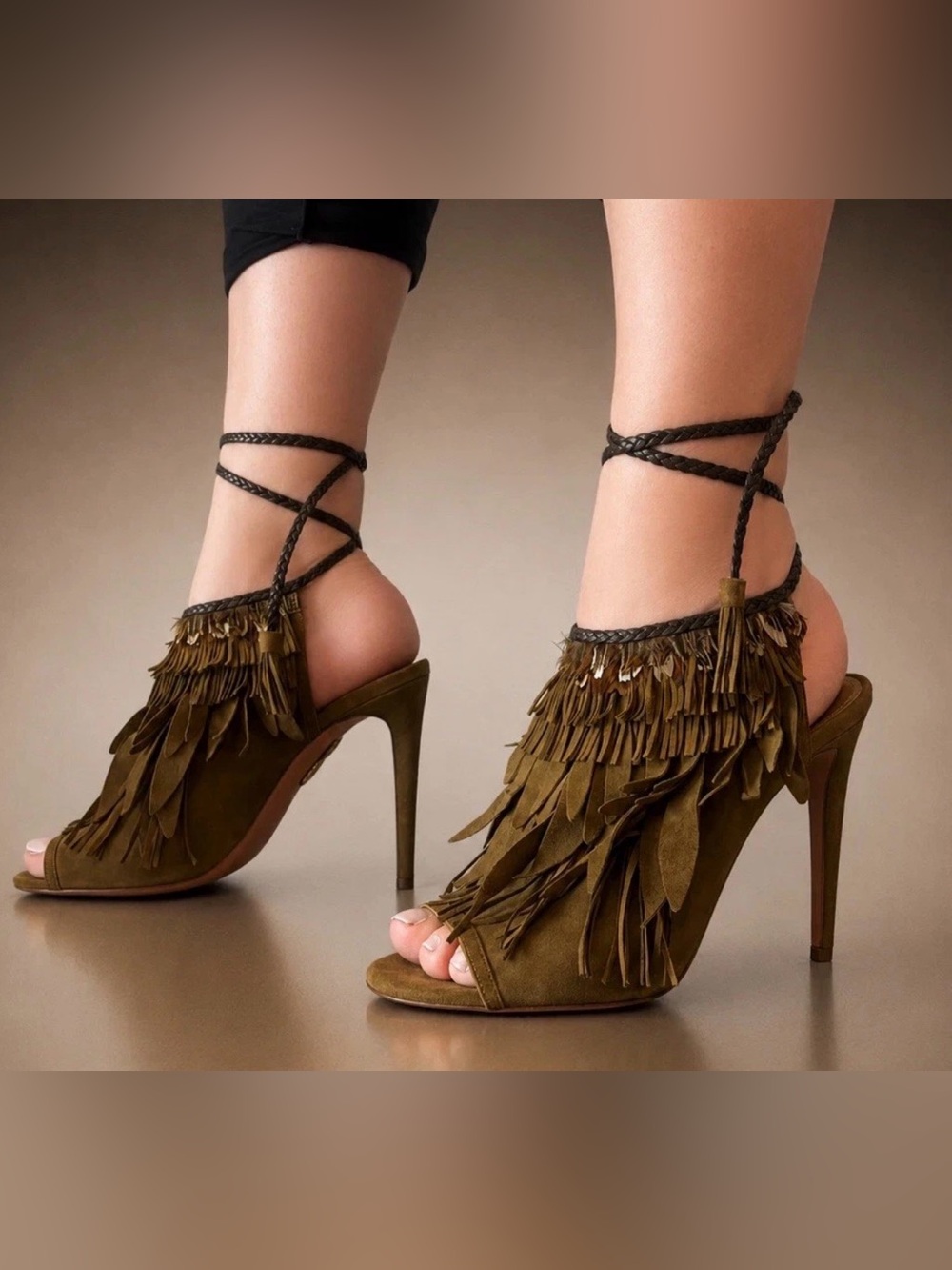 Brand new tie up shoes, 4 inch heel